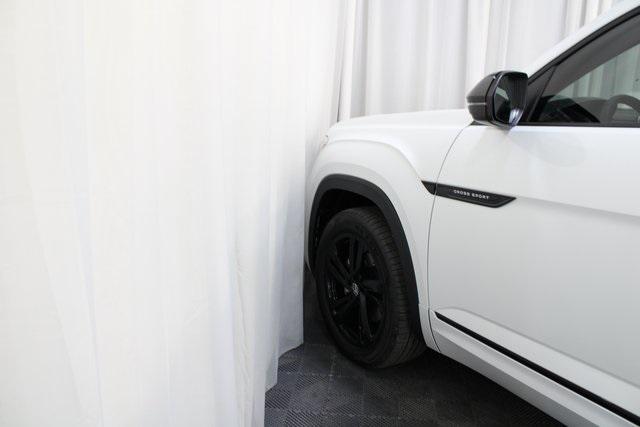 new 2026 Volkswagen Atlas Cross Sport car, priced at $49,127