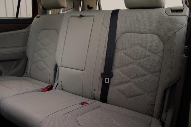 new 2025 Volkswagen Atlas car, priced at $45,801