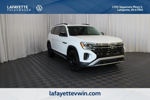 new 2025 Volkswagen Atlas car, priced at $44,334