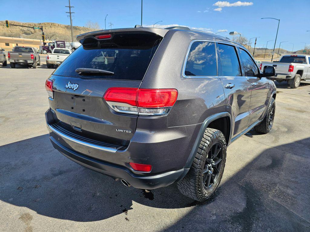 used 2018 Jeep Grand Cherokee car, priced at $16,995