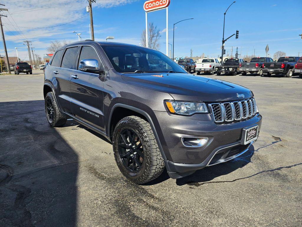 used 2018 Jeep Grand Cherokee car, priced at $16,995