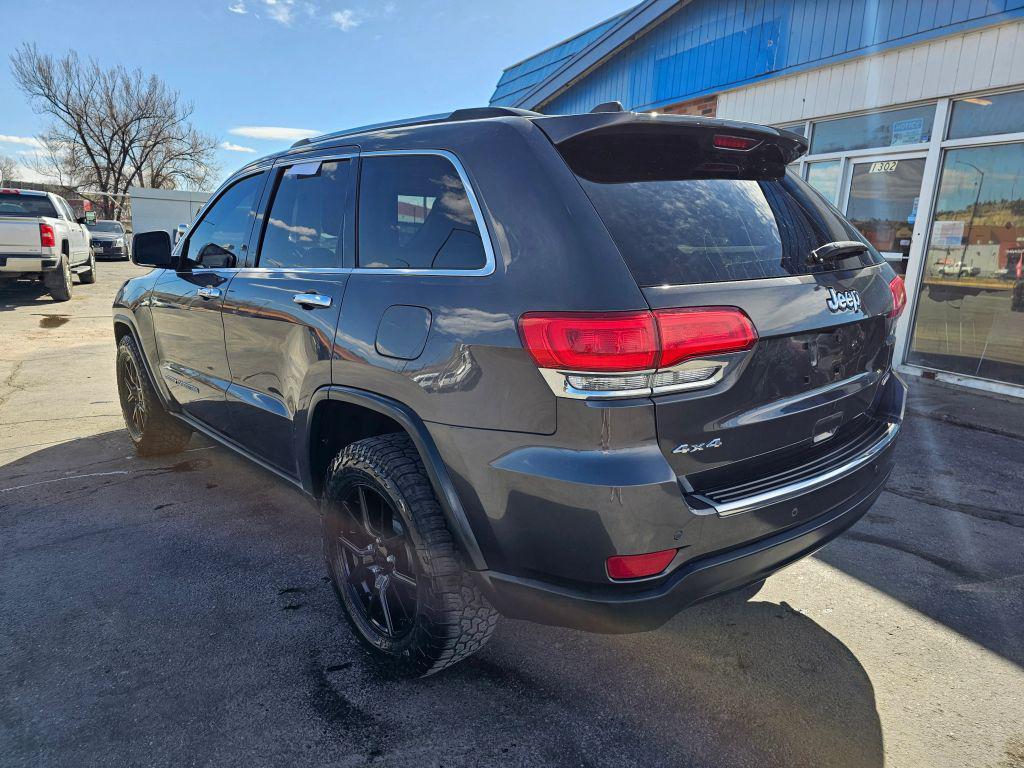 used 2018 Jeep Grand Cherokee car, priced at $16,995