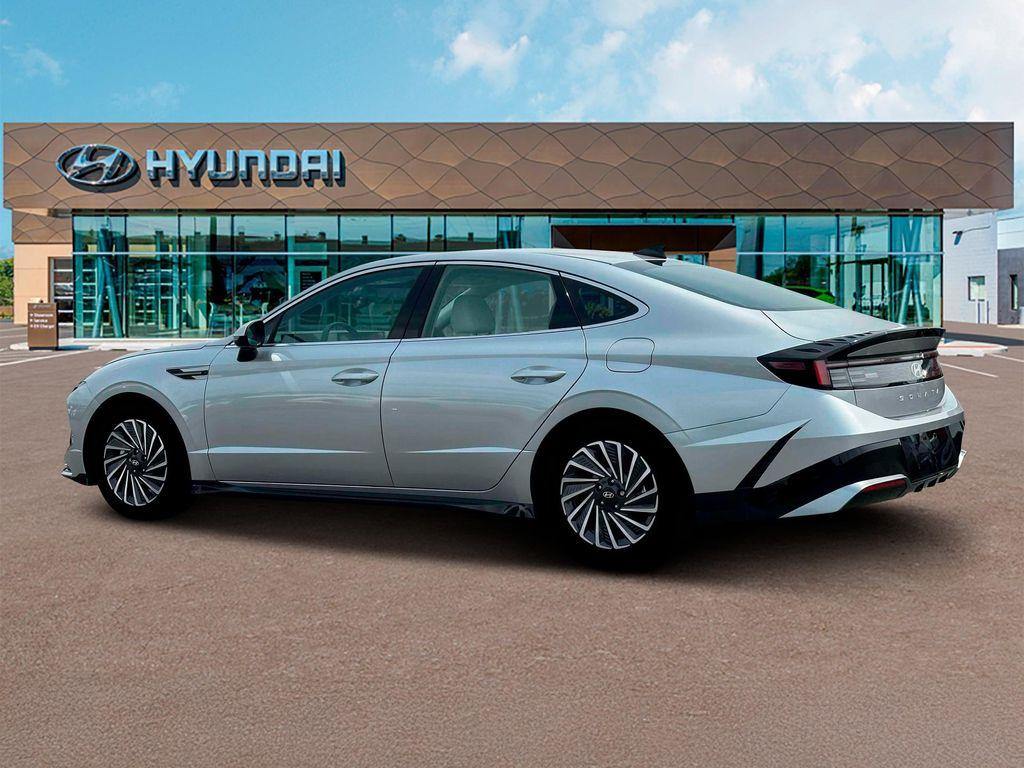 new 2025 Hyundai Sonata Hybrid car, priced at $34,135