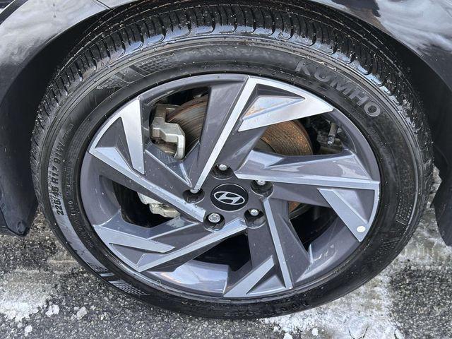 used 2025 Hyundai Elantra car, priced at $21,899