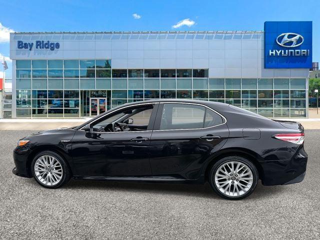 used 2018 Toyota Camry Hybrid car, priced at $19,600