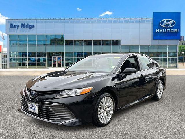 used 2018 Toyota Camry Hybrid car, priced at $19,600