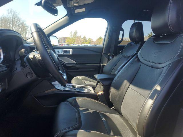 used 2022 Ford Explorer car, priced at $31,900