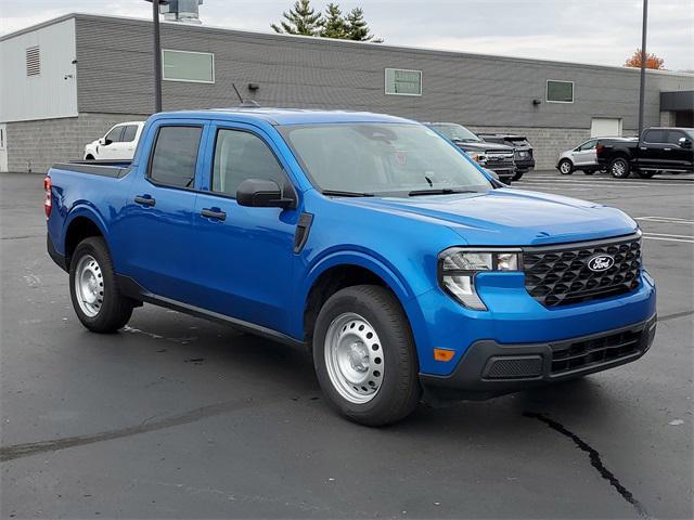 new 2025 Ford Maverick car, priced at $32,255