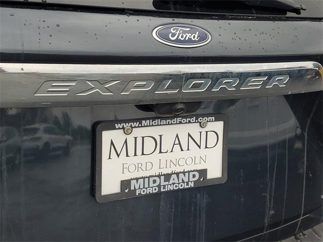 used 2022 Ford Explorer car, priced at $29,900