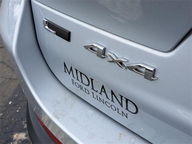 used 2022 Jeep Grand Cherokee L car, priced at $27,900