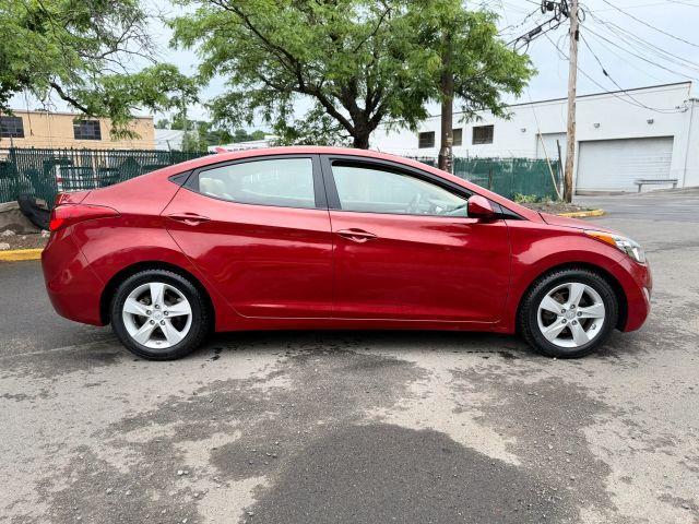 used 2012 Hyundai Elantra car