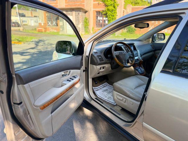 used 2006 Lexus RX 330 car, priced at $5,999