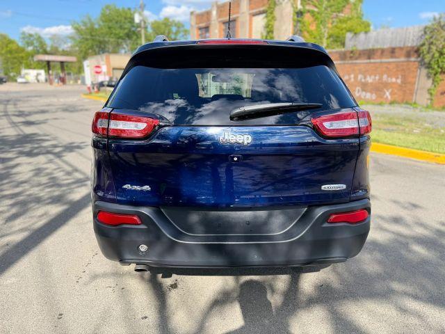 used 2015 Jeep Cherokee car, priced at $6,650