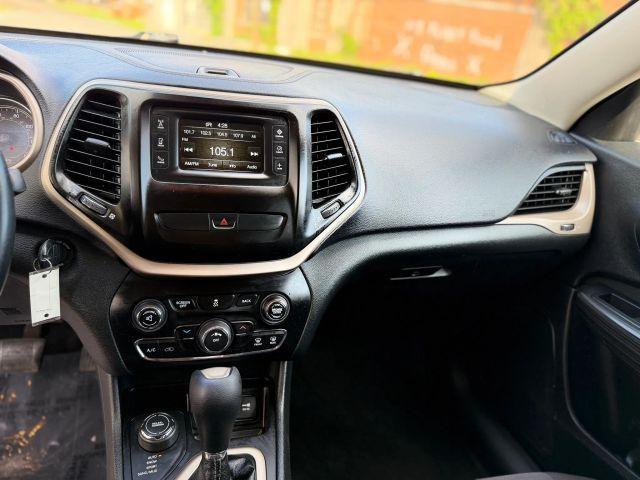 used 2015 Jeep Cherokee car, priced at $6,650