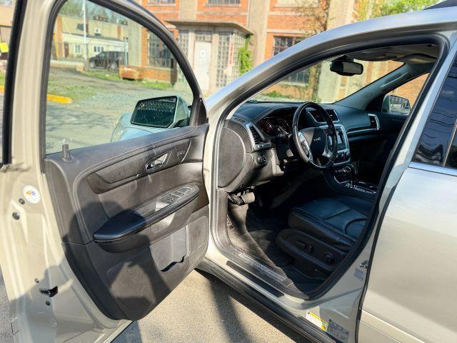 used 2017 GMC Acadia Limited car, priced at $10,125