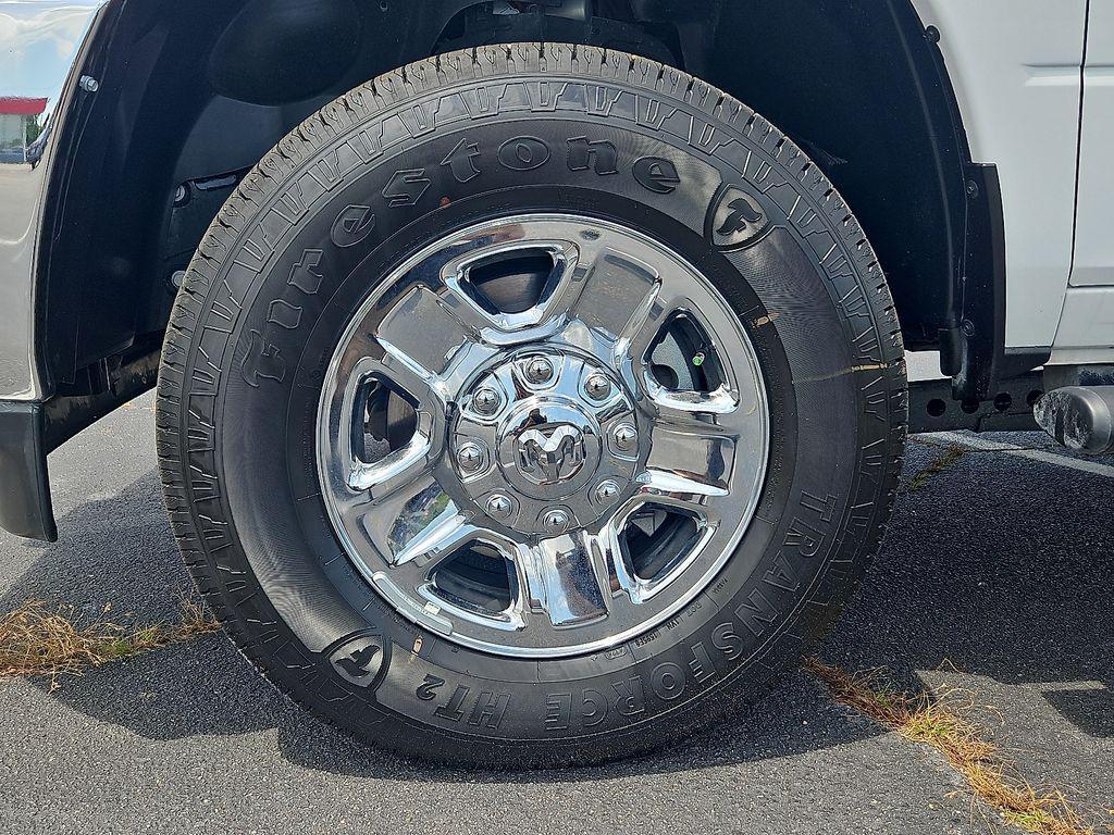 new 2025 Ram 2500 car, priced at $58,405