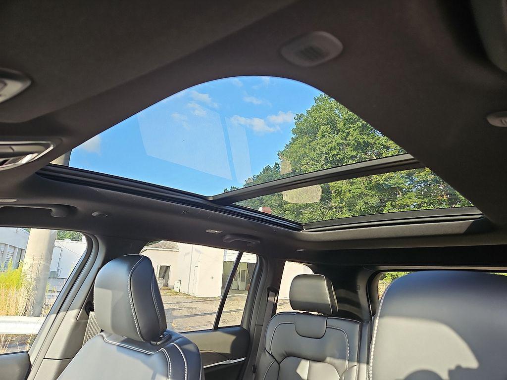 new 2025 Jeep Grand Cherokee car, priced at $38,360