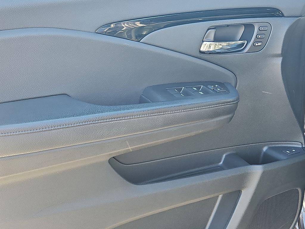 used 2019 Honda Pilot car, priced at $22,351