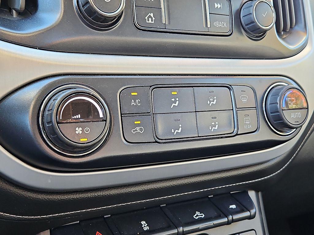 used 2022 GMC Canyon car, priced at $27,399