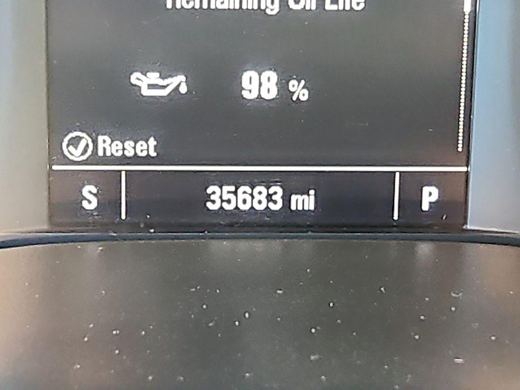 used 2022 GMC Canyon car, priced at $27,399