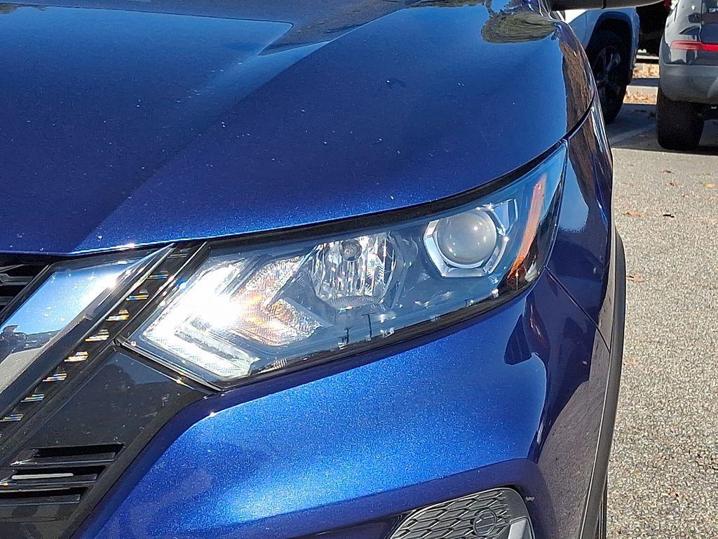 used 2021 Nissan Rogue Sport car, priced at $13,612