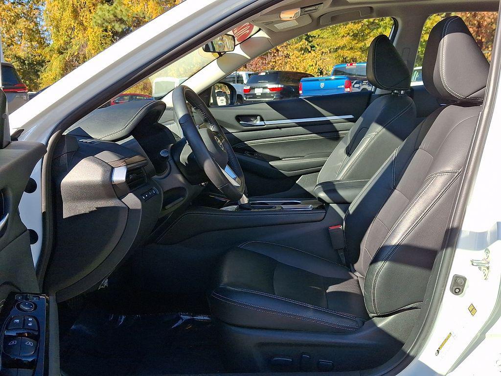 used 2022 Nissan Altima car, priced at $20,439