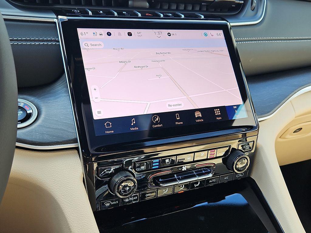 new 2025 Jeep Grand Cherokee car, priced at $46,880