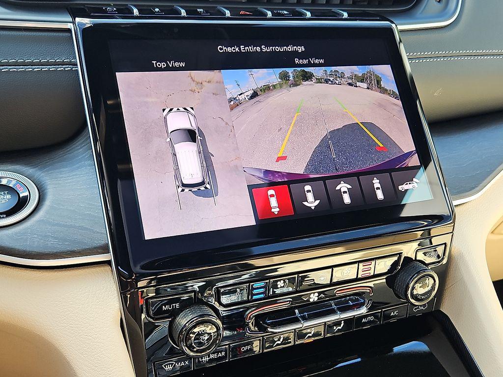 new 2025 Jeep Grand Cherokee car, priced at $46,880