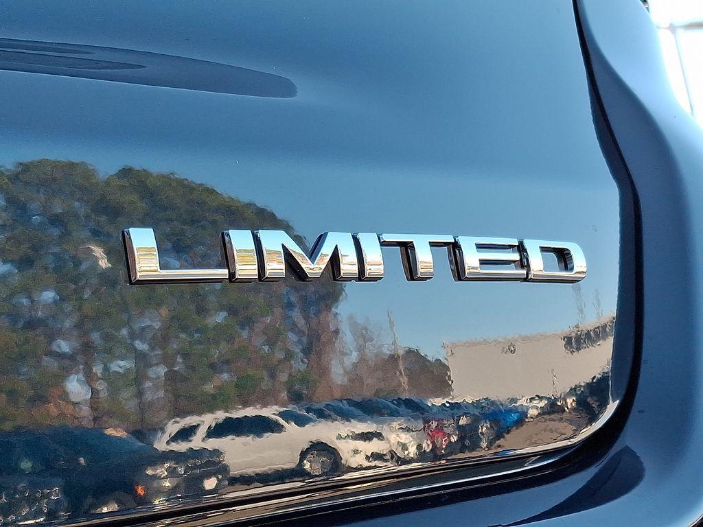 new 2026 Jeep Compass car, priced at $33,565