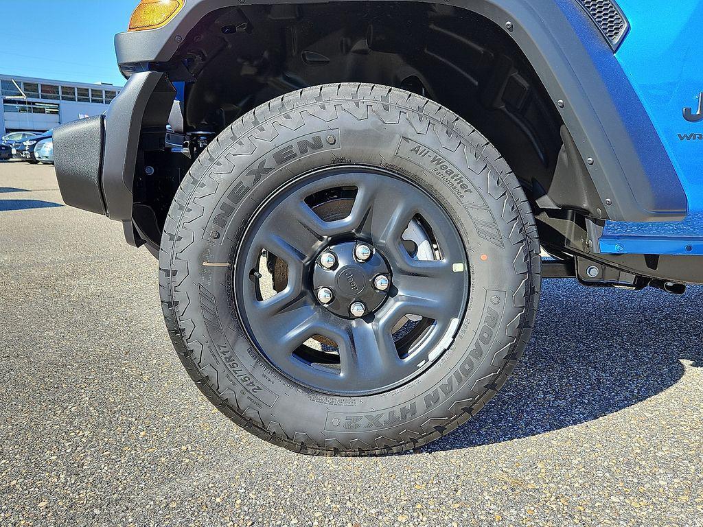 new 2026 Jeep Wrangler car, priced at $38,092