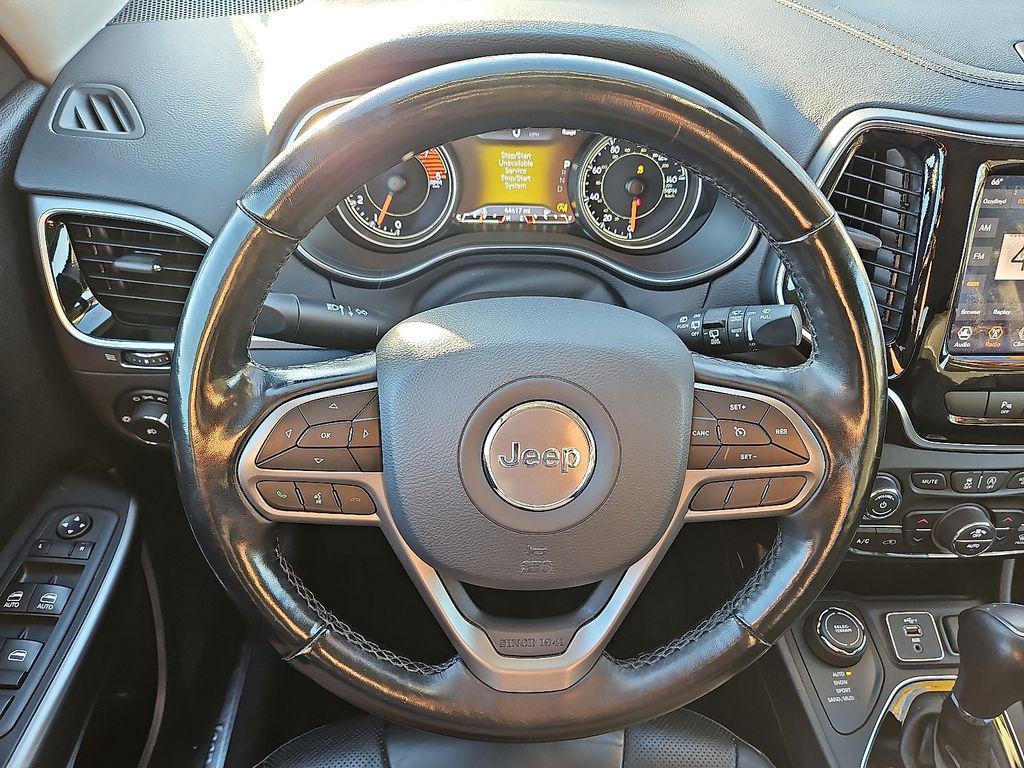 used 2020 Jeep Cherokee car, priced at $15,788