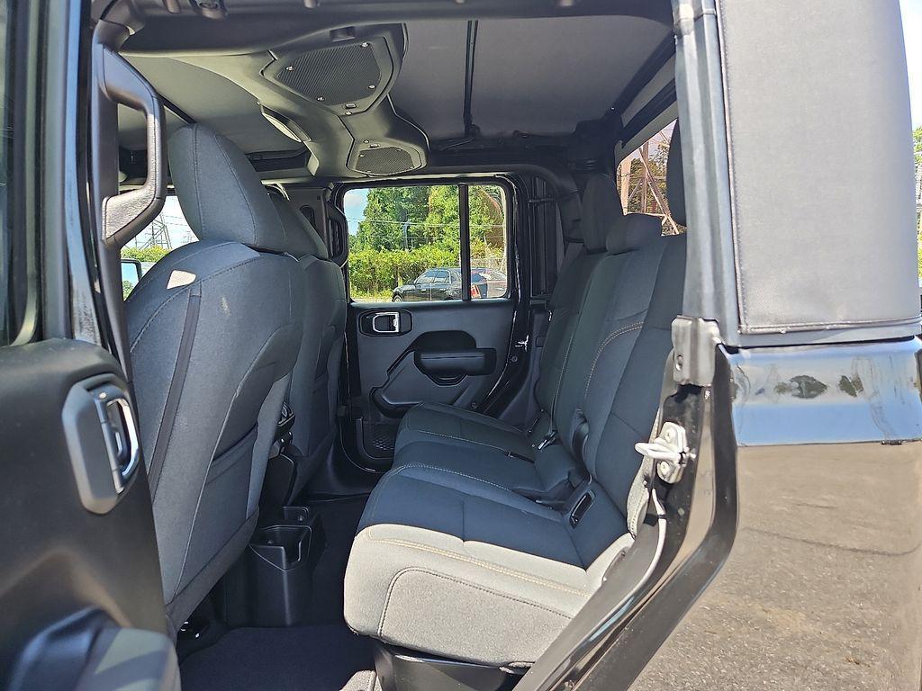 new 2025 Jeep Gladiator car, priced at $37,161