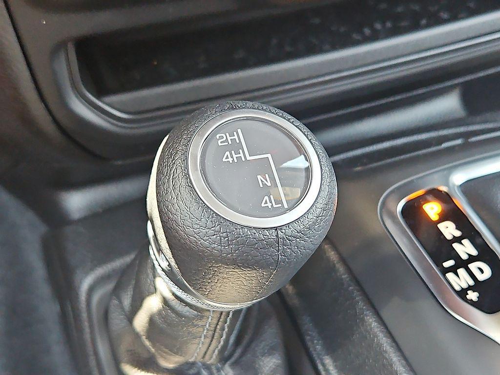 new 2025 Jeep Gladiator car, priced at $37,161