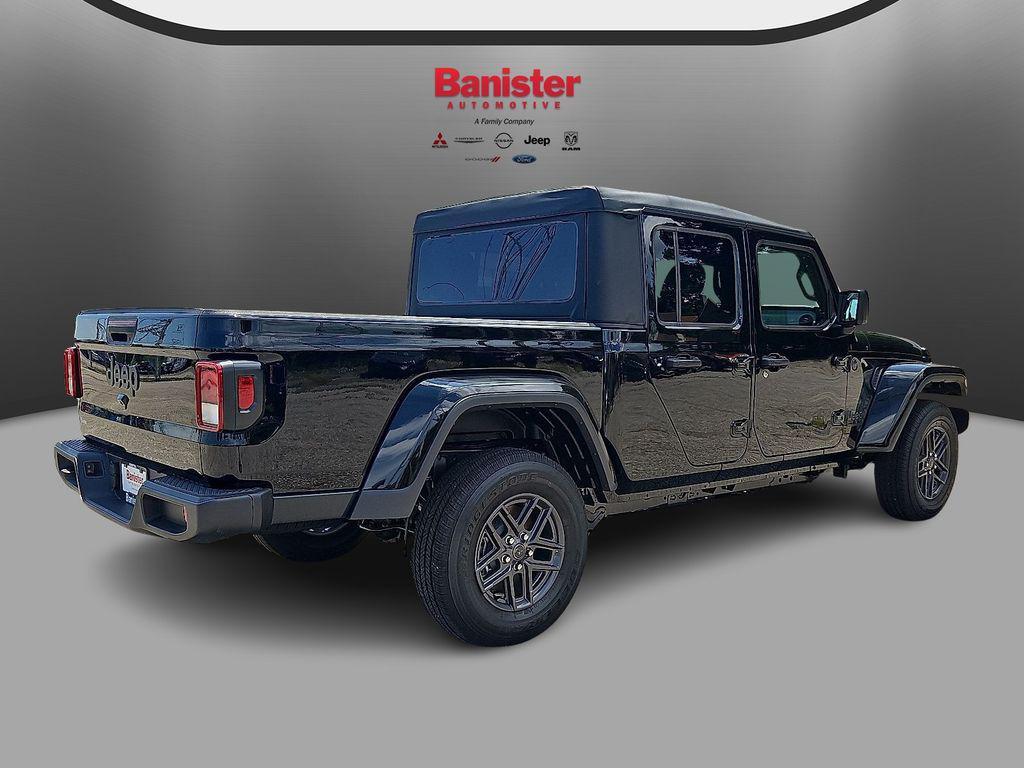 new 2025 Jeep Gladiator car, priced at $37,161