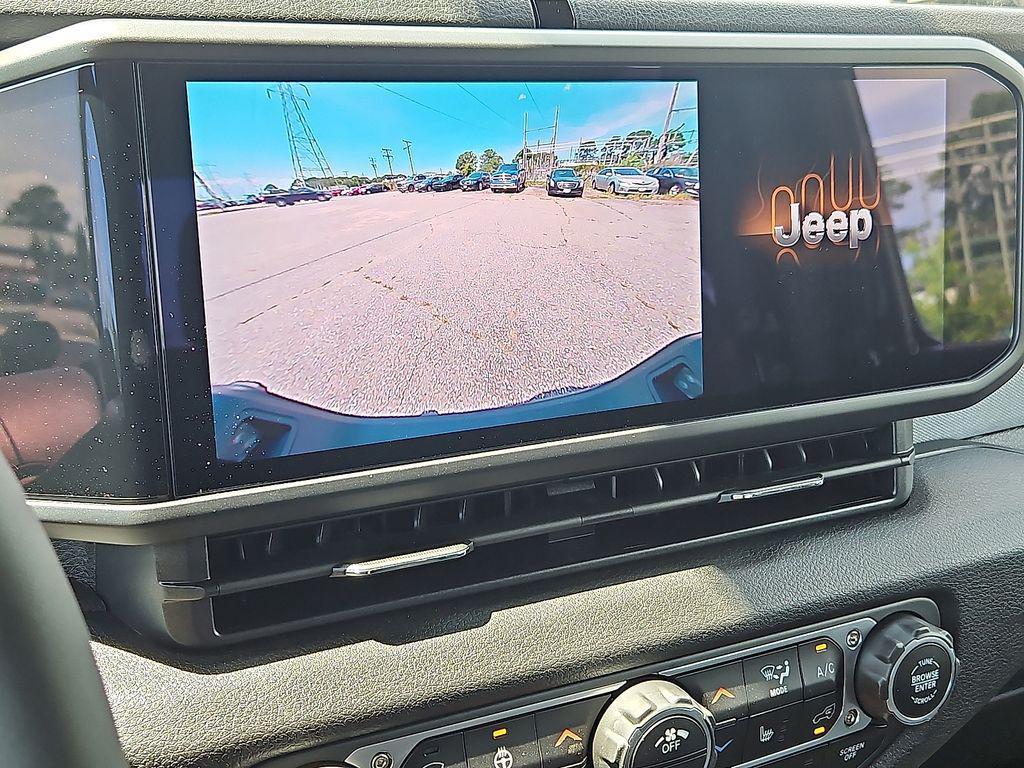 new 2025 Jeep Gladiator car, priced at $37,161