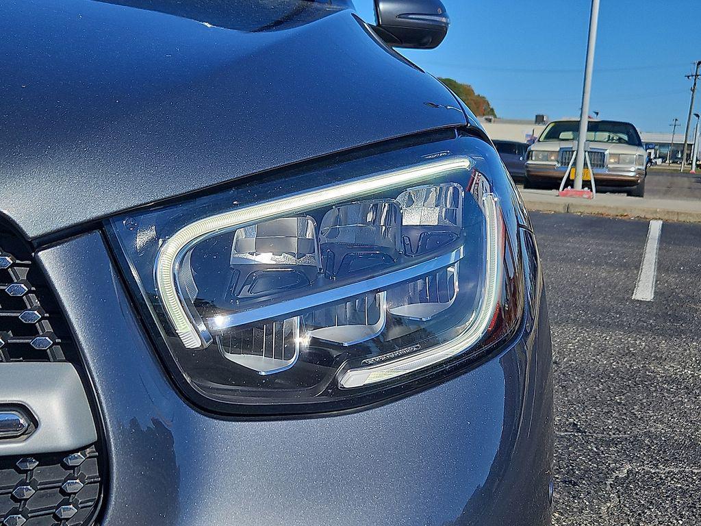 used 2021 Mercedes-Benz GLC 300 car, priced at $25,547
