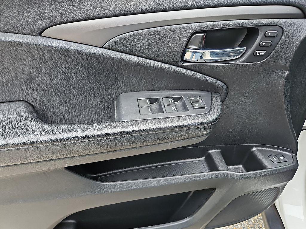 used 2019 Honda Pilot car, priced at $22,985