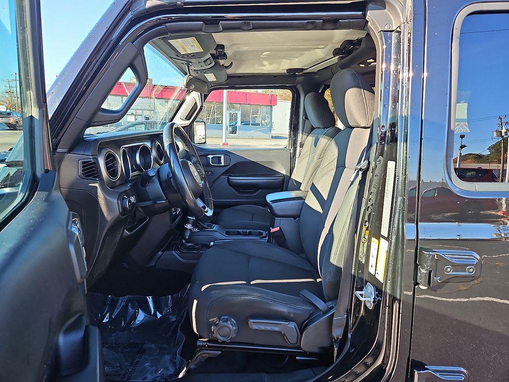 used 2019 Jeep Wrangler Unlimited car, priced at $17,411