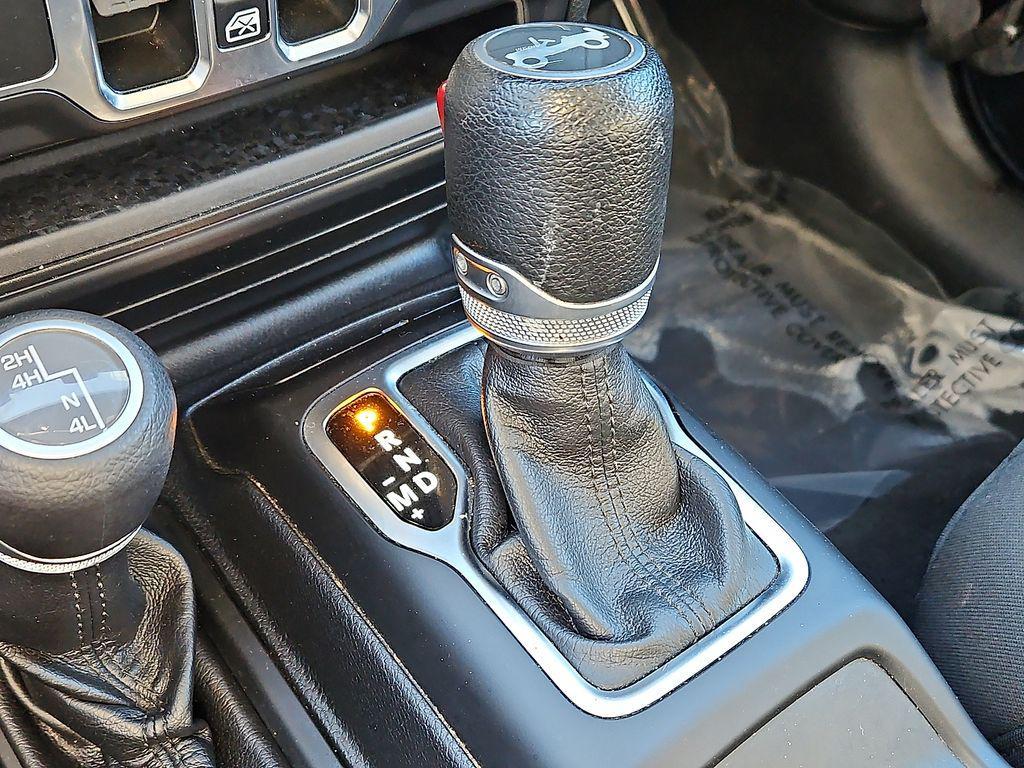 used 2019 Jeep Wrangler Unlimited car, priced at $17,411