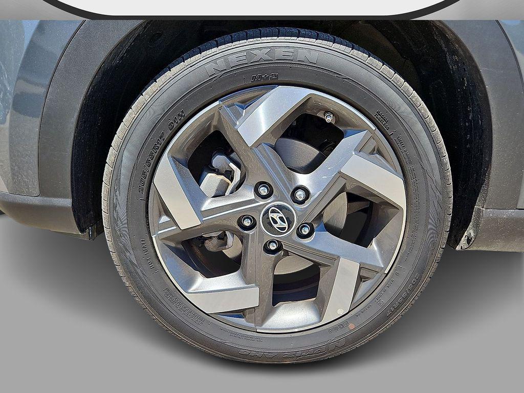 used 2025 Hyundai Venue car, priced at $20,735