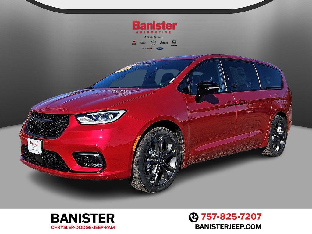 new 2026 Chrysler Pacifica car, priced at $43,291