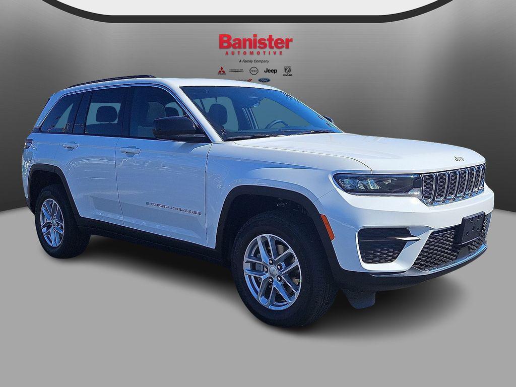 new 2025 Jeep Grand Cherokee car, priced at $36,000