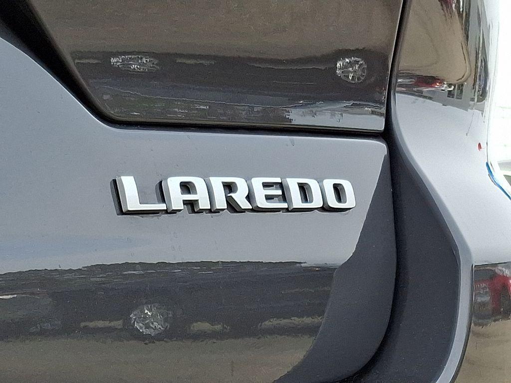 new 2026 Jeep Grand Cherokee car, priced at $42,585