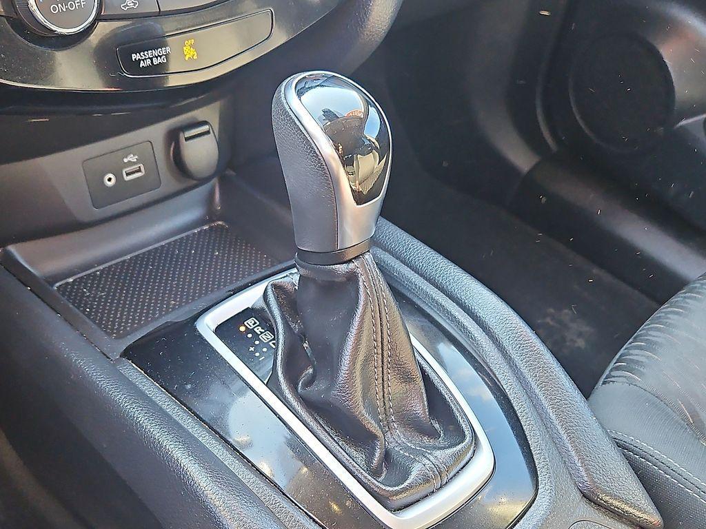 used 2019 Nissan Rogue car, priced at $15,893