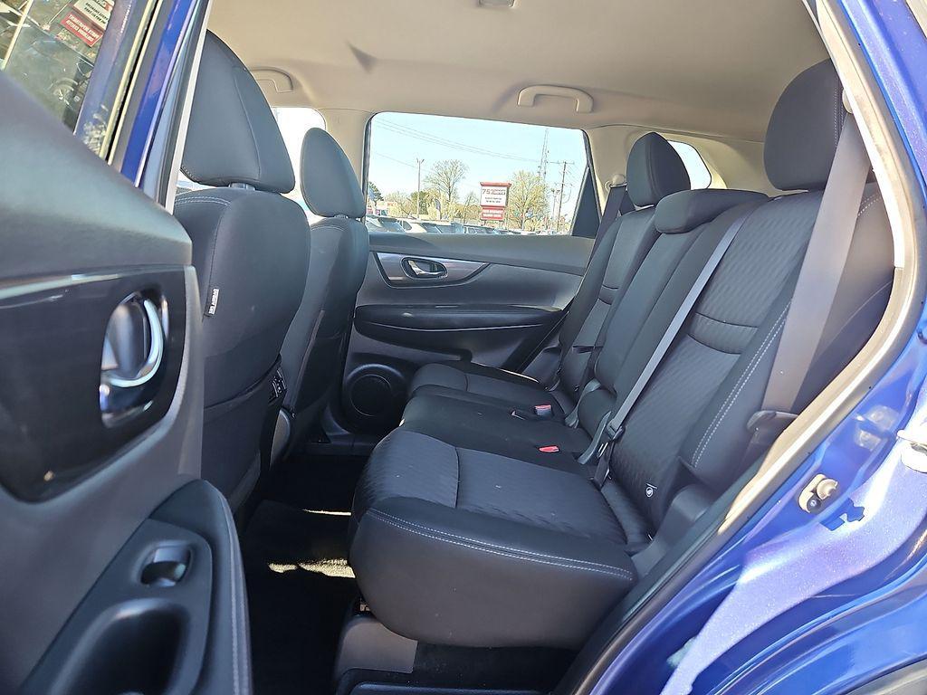 used 2019 Nissan Rogue car, priced at $15,893