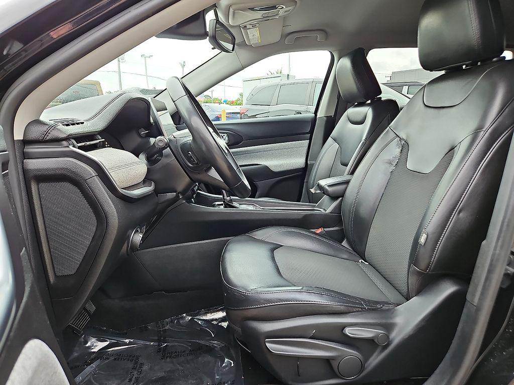 used 2022 Jeep Compass car, priced at $20,297