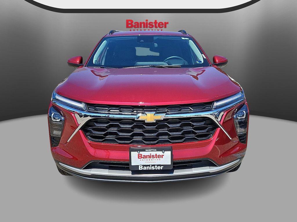used 2025 Chevrolet Trax car, priced at $22,885