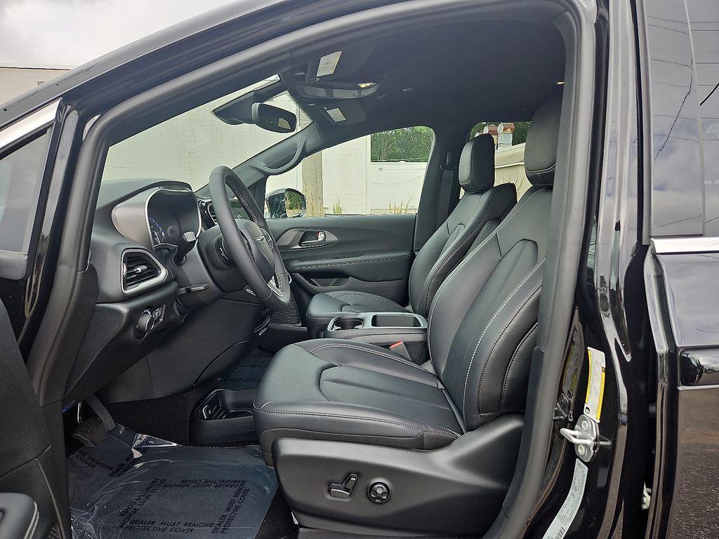 new 2025 Chrysler Voyager car, priced at $31,000