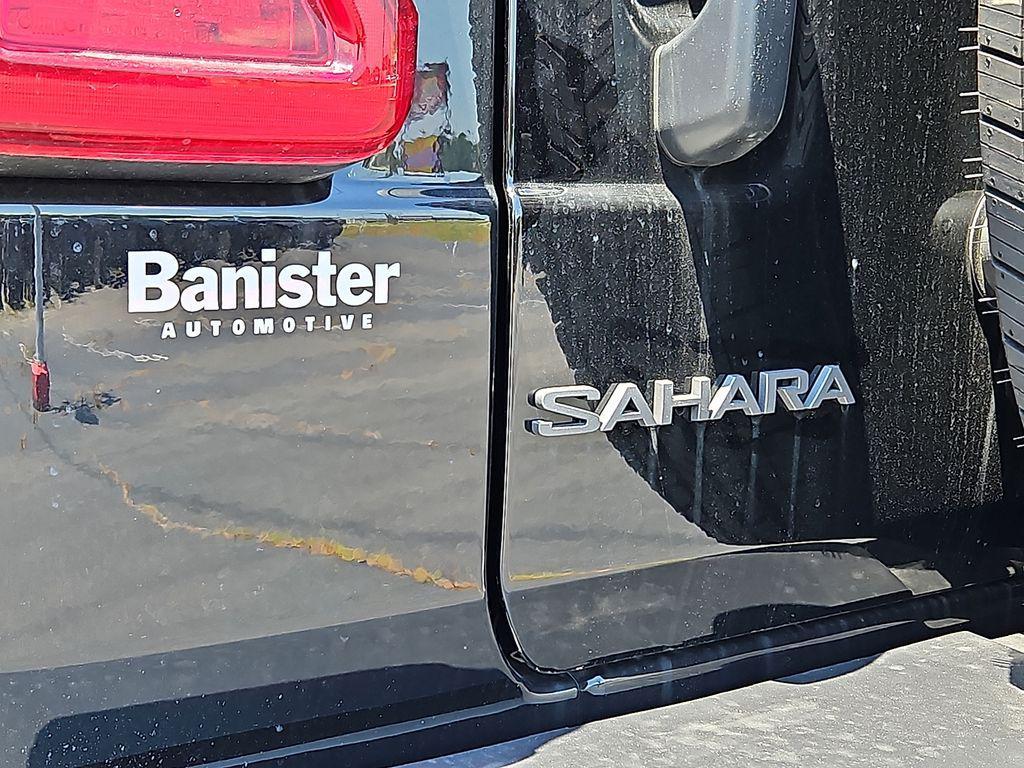 new 2025 Jeep Wrangler car, priced at $45,318