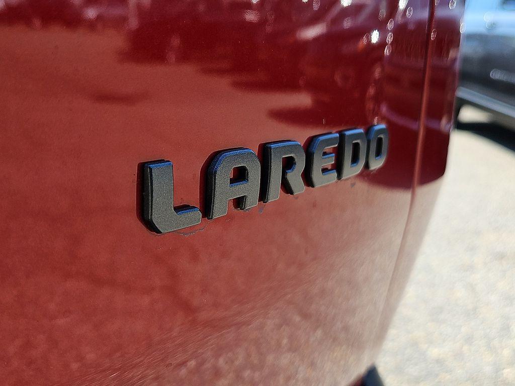 new 2026 Jeep Cherokee car, priced at $38,391